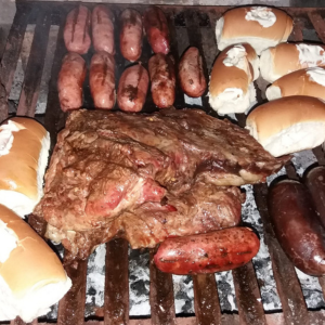 el tradicional asado de todos los domingos